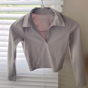 Fitted cropped shirt